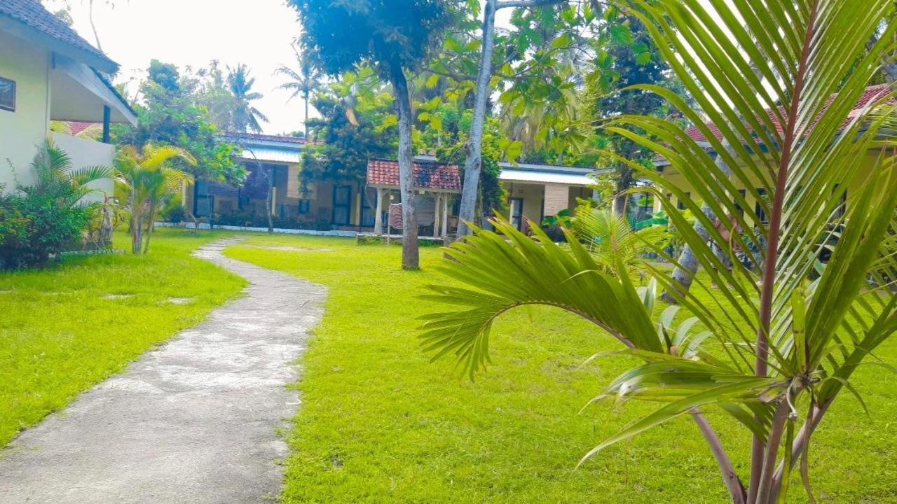 Kuta Lodge Homestay Ngoại thất bức ảnh